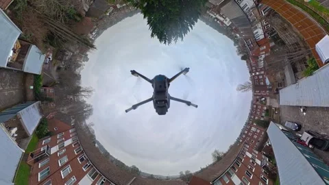 360 Panoramic View of Luton City During Mostly Cloudy Day Vídeo Stock 327797267