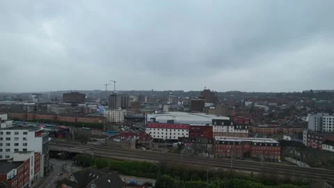 360 Panoramic View of Luton City During Mostly Cloudy Day Vídeo Stock 327802528
