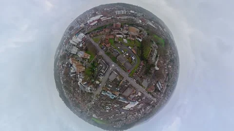 360 Panoramic View of Luton City During Mostly Cloudy Day Vídeo Stock 327805190