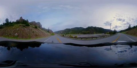 360 Spherical - VR - Driving into Yellowstone National Park 스톡 동영상 90961801