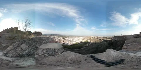 360 Spherical VR Video of top castle view near Valencia in Spain Vidéo 68522361
