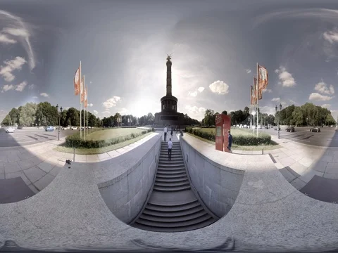 360° View of the Siegessaeule in Berlin Stock Footage