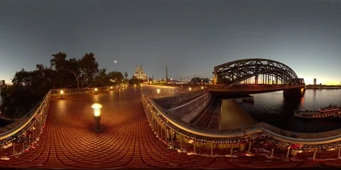 360 VR Cologne Cathedral and Hohenzollern bridge 動画素材 95655324