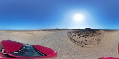 360 VR driving on dirt road to Popcorn Beach, Fuerteventura 库存影片 312937666