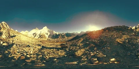 360 vr panoramic view of sunset over Kala Patthar. Mount Everest and Khumbu Stock Footage 116411616
