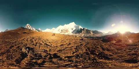 360 vr panoramic view of sunset over Kala Patthar. Mount Everest and Khumbu Stock Footage 119898195