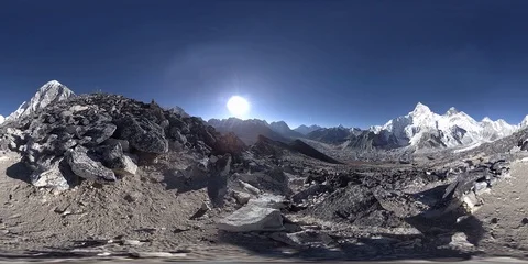 360 vr panoramic view of sunset over Kala Patthar. Mount Everest and Khumbu Stock Footage 119898370