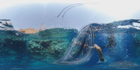 360 vr   underwater Diving Vídeos de archivo 118246641
