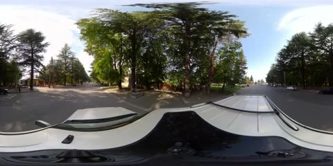 360VR auto track, SUV driving on track Stock Footage 167343129