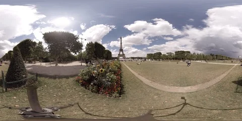 360VR Champ de Mars View of Eiffel Tower Stock Footage 91680939
