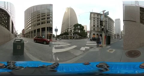360VR - Cloudy Near Empty Financial District Intersection, San Francisco Stock Footage 138479836