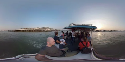 360VR ferry across the river to the temple Wat Arun Stock Footage 90119428
