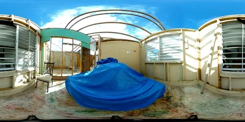 360VR of hurricane damage to a house Video stock 84794912