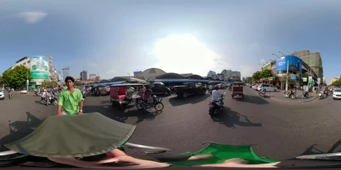 360VR Phnom Penh cyclo driver Stock Footage 107344399