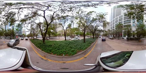 360vr spherical video driving plates Brickell Avenue Miami Florida Vídeos de archivo 85775222