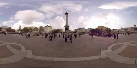 360VR video of Trafalgar Square, National Gallery, Central London Stock Footage