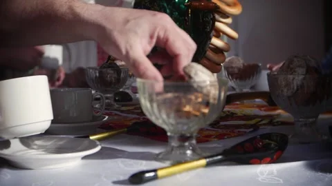 39Russian traditions of tea drinking. Russian samovar on the table. still life. Stock Footage 156746768