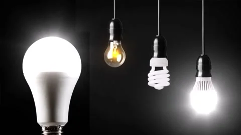 3d animation of four light bulbs emitting random electrical discharge 스톡 동영상 220304943