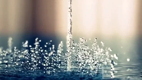 3D animation of water splashing in slow motion with an alpha matte effect. Stock Footage 321587451