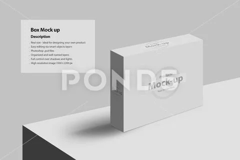 3d box on a white stage -editable psd mock up template PSDテンプレート
