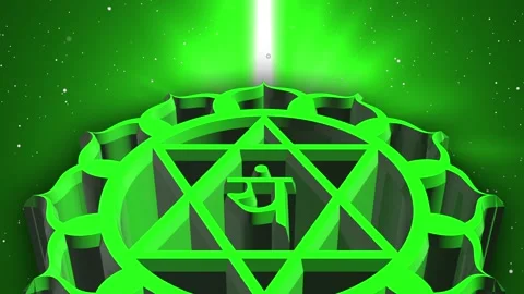 3D heart chakra symbol with light background 스톡 동영상 146936311