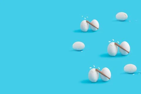 3D illustration of the Easter eggs isolated on the blue background-space for you Stockillustratie