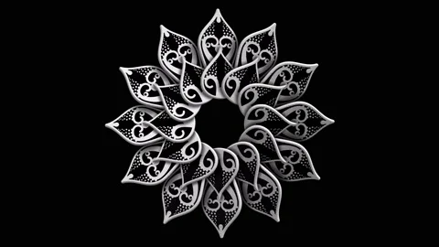 3D Mandala animation. Incl ALPHA MATTE. Stock Footage 137882716