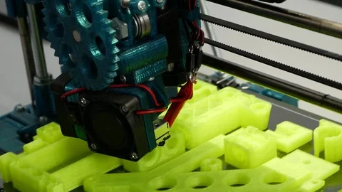 3D modeling using 3D printers. Stockbeeldmateriaal 91383201