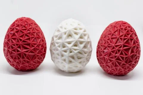 3d printed egg, easter object, voronoi polygonal style decoration 스톡 사진