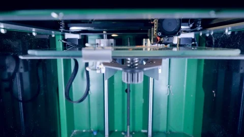 3D-printer head is creating a flat object Stock Footage 124203867