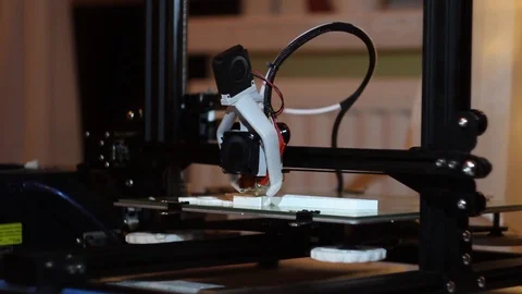3d printer make a print in night scene 動画素材 91396797