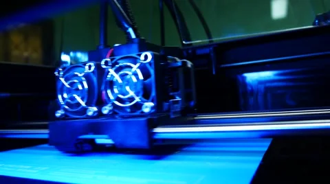 3D printer for printer model. Working in the lab, 3D printing technology. Vídeo Stock 68928661