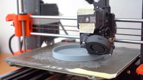 3D Printer Printing a Bahtinov Mask. Stock Footage 283635977