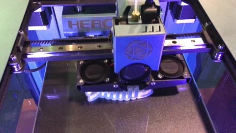 3D printer printing technology close up view 库存影片 88435916