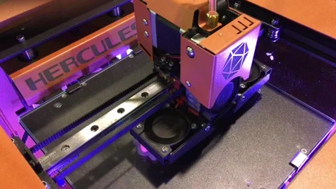 3D printer printing technology close up view 库存影片 88435961