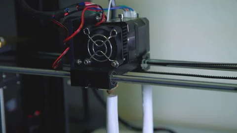 3D printer working. Black 3d printer makes material. Vidéo 122701330