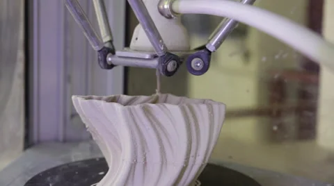 3D printers in action Video stock 64025993