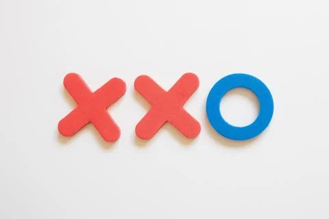3D red and blue Tic-Tac-Toe pieces on a white background Stock Illustration