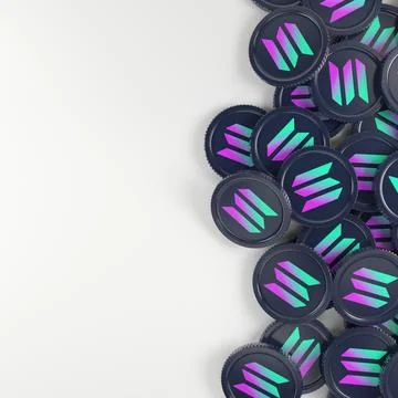 3d rendering of many coins with the logo of the cryptocurrency Solana (SOL). Ilustración de archivo