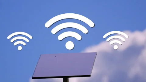 3D WIFI Icon Animated Next to Starlink Satellite Dish Receiver on Rural Home Vídeo Stock 334464187