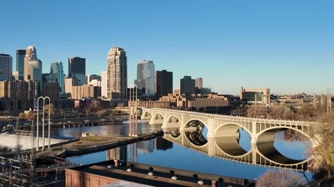 3rd Avenue Bridge MPLS Stock Footage 257684640