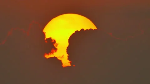 4 in 1 video! Bright sun in the puffy clouds, close up zoom view Stock-Footage 52964985