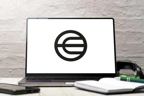  4 August 2023: Laptop computer with the Worldcoin logo on the screen. Wor... Stock-Fotos