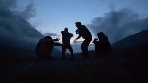 4 best friends start dancing Stock Footage 160500104