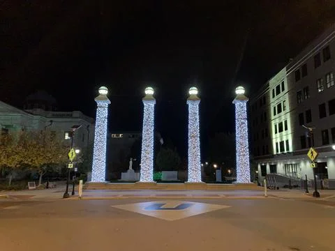 4 doric columns at Boone County Court House during Christmas Stock Photos