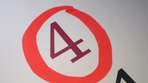 4 The hand circles the date in the calendar with red pen Video stock 146255215