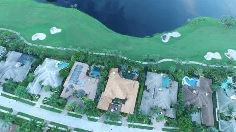 40 St Thomas pan view golf course birds eye view. Stock Footage 55287307