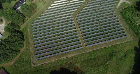 400' Flyover of Solar Farm Stock Footage 114889548