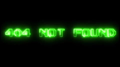 404 Error: Glowing Green Pixelated Text on Black Background 库存影片 309382258