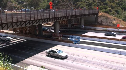 405 timelapse bridge construc fast Stock-Footage 7760094